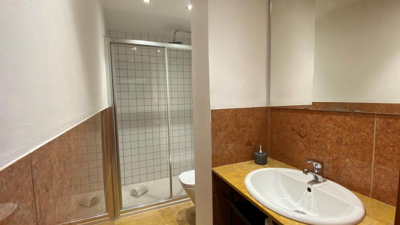 Best - Studio Porto Downtown With Ac And Parking Екстер'єр фото